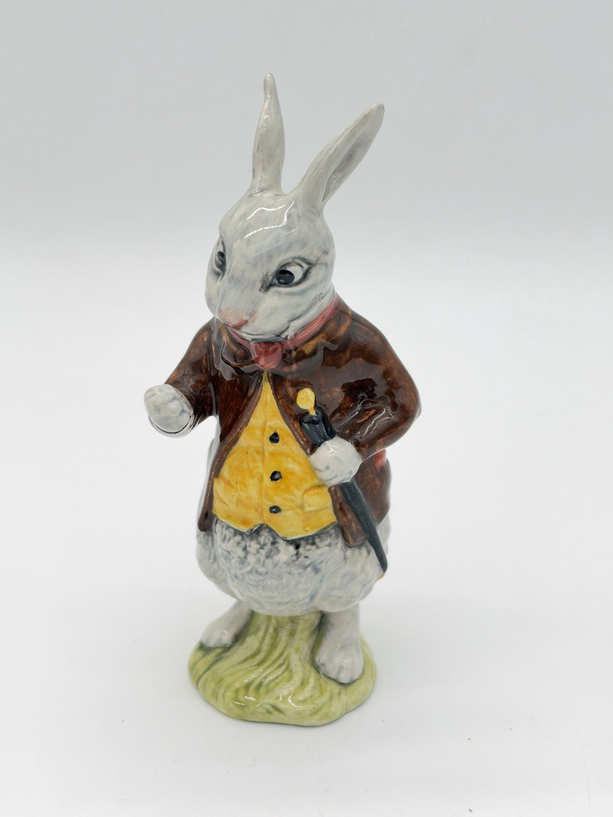 Beswick England Porcelain White Rabbit Alice in Wonderland Series 1974 Figurine