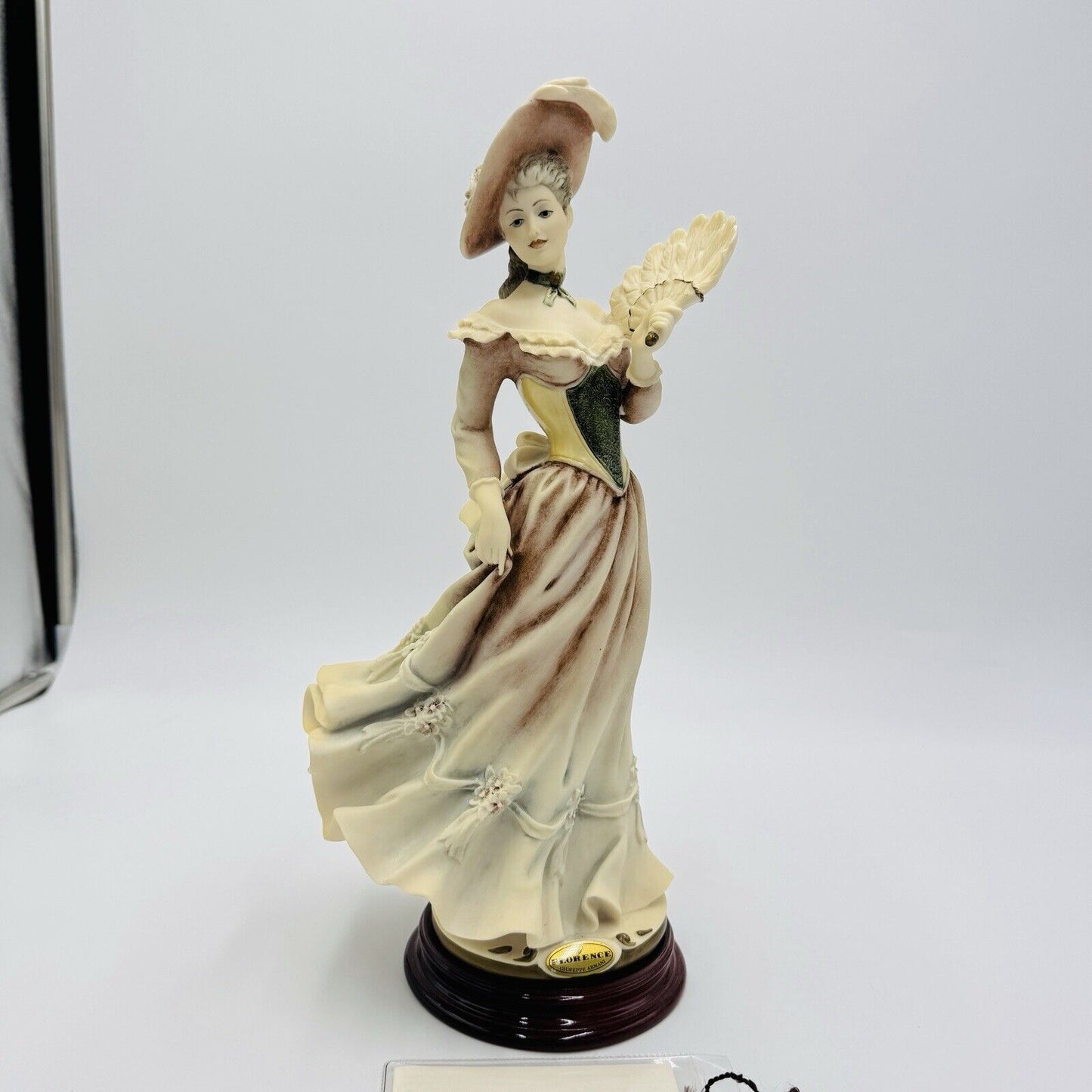 Giuseppe Armani Italy Porcelain Lady Vanessa Sculpture Statue Art 0347C