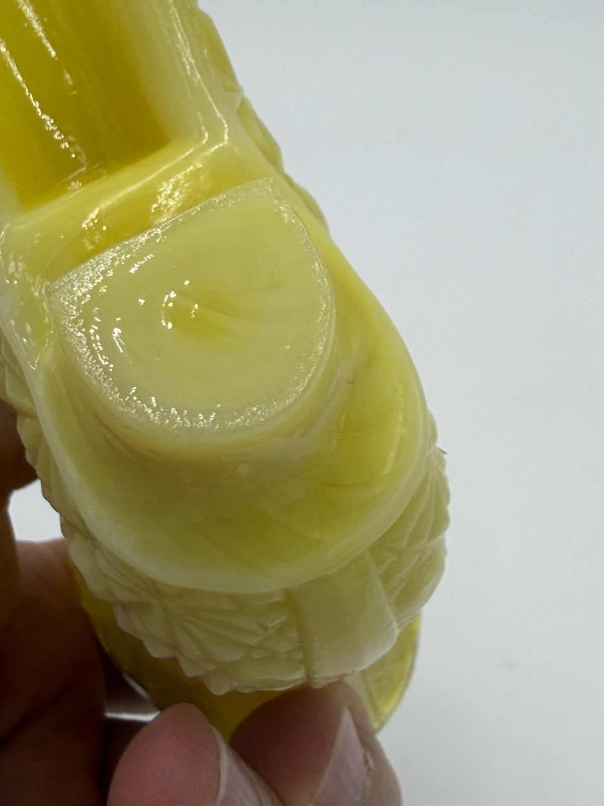 Vintage FENTON Art Glass Star Burst Yellow Victorian Boot 4” Rare Figurine USA