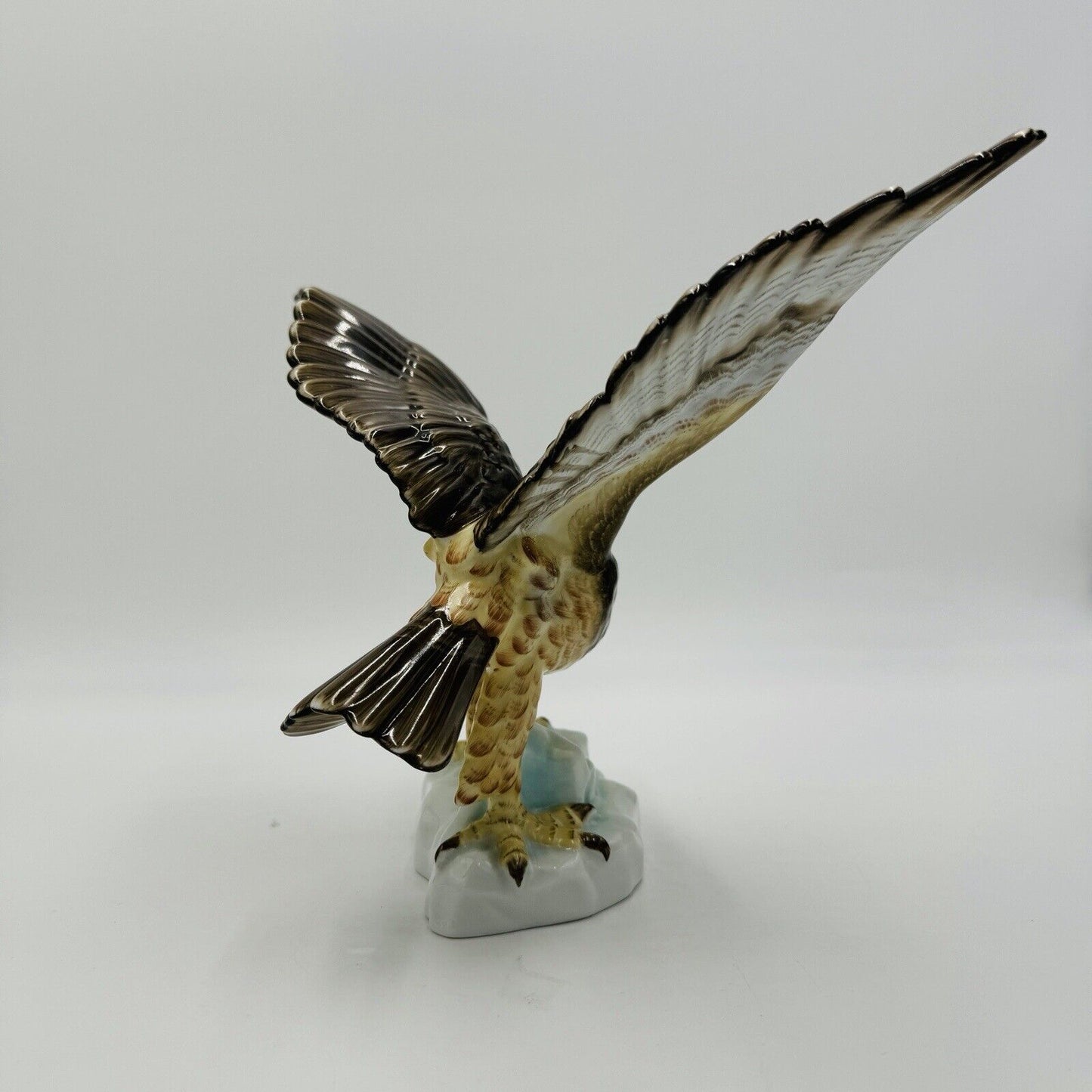 Herend Hungary Porcelain Turul Eagle on Rock Wings Spread Out Figurine 5057