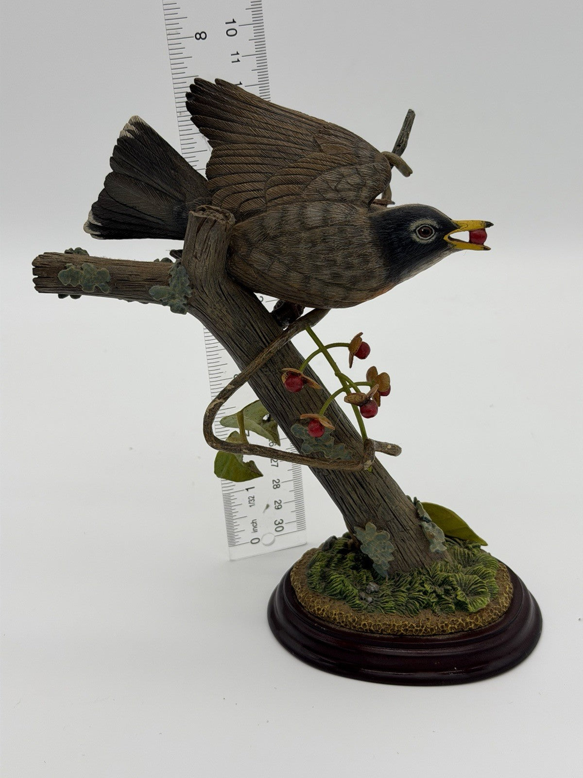 Rare Danbury Mint Autumn Bounty BY JEFF RECHIN American Robin Bird Figurine