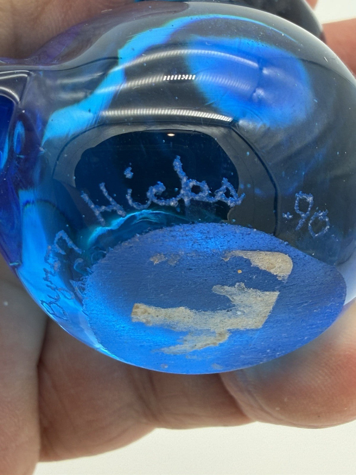 Byron Hicks Art Glass 90’ Blue Bunny Rabbit Figurine 3.5”H Rare Vintage Easter