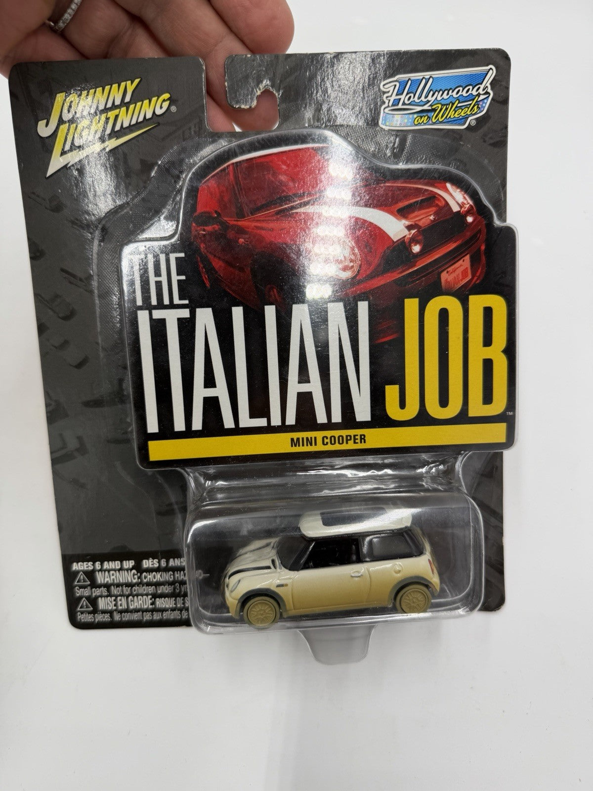 Johnny Lightning Hollywood the Italian Job 2003 Mini Cooper  White / Dusty