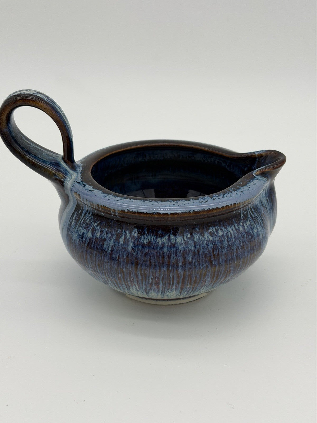 Bill Campbell Studio Art Pottery Gravy Sauce Boat  Brown Blue Drip Glaze 4.5”x6”