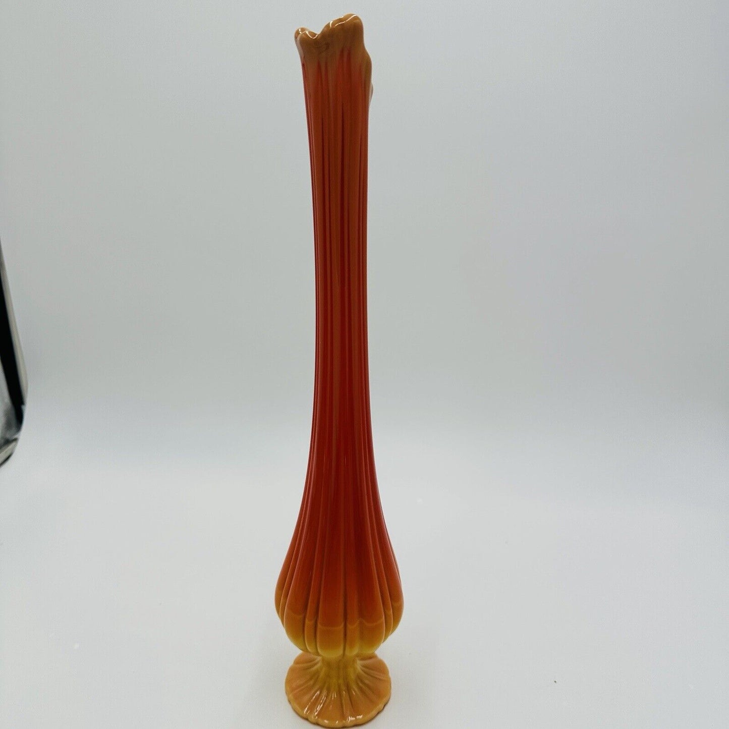 LE Smith Vase Bittersweet Swung Glass Orange 16.5in Tall MCM Floor Large Vintage