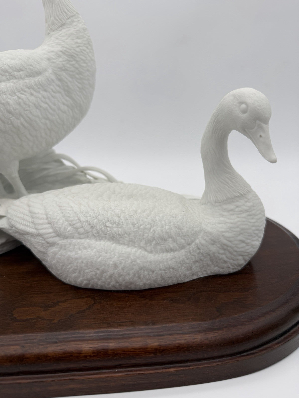 Robert E. Searles white bisque porcelain Canada Geese sculpture A New Dawn wood