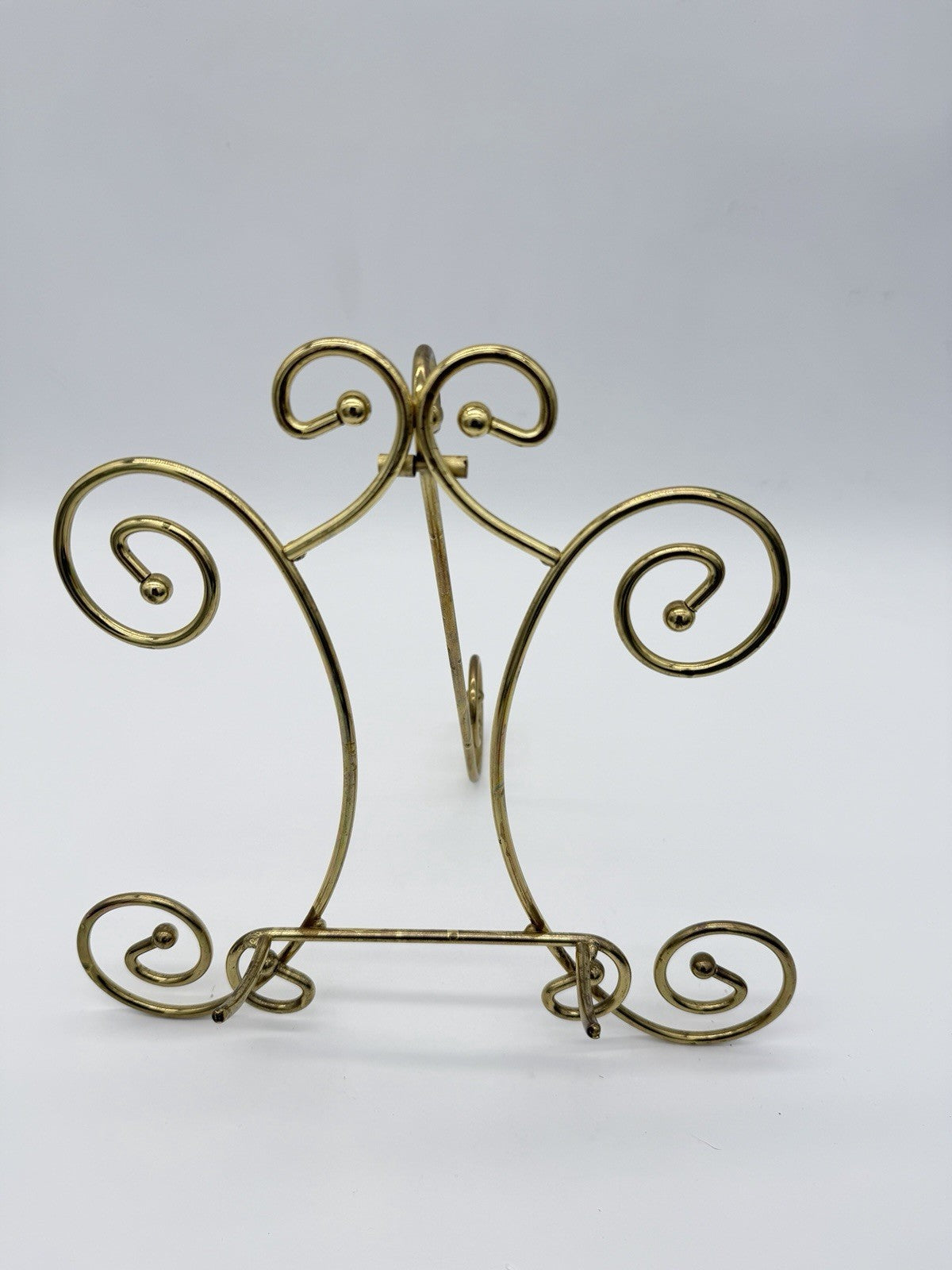 Vintage Ornate Brass Tone Picture Art Plate Book Easel Display Stand 10”x10”