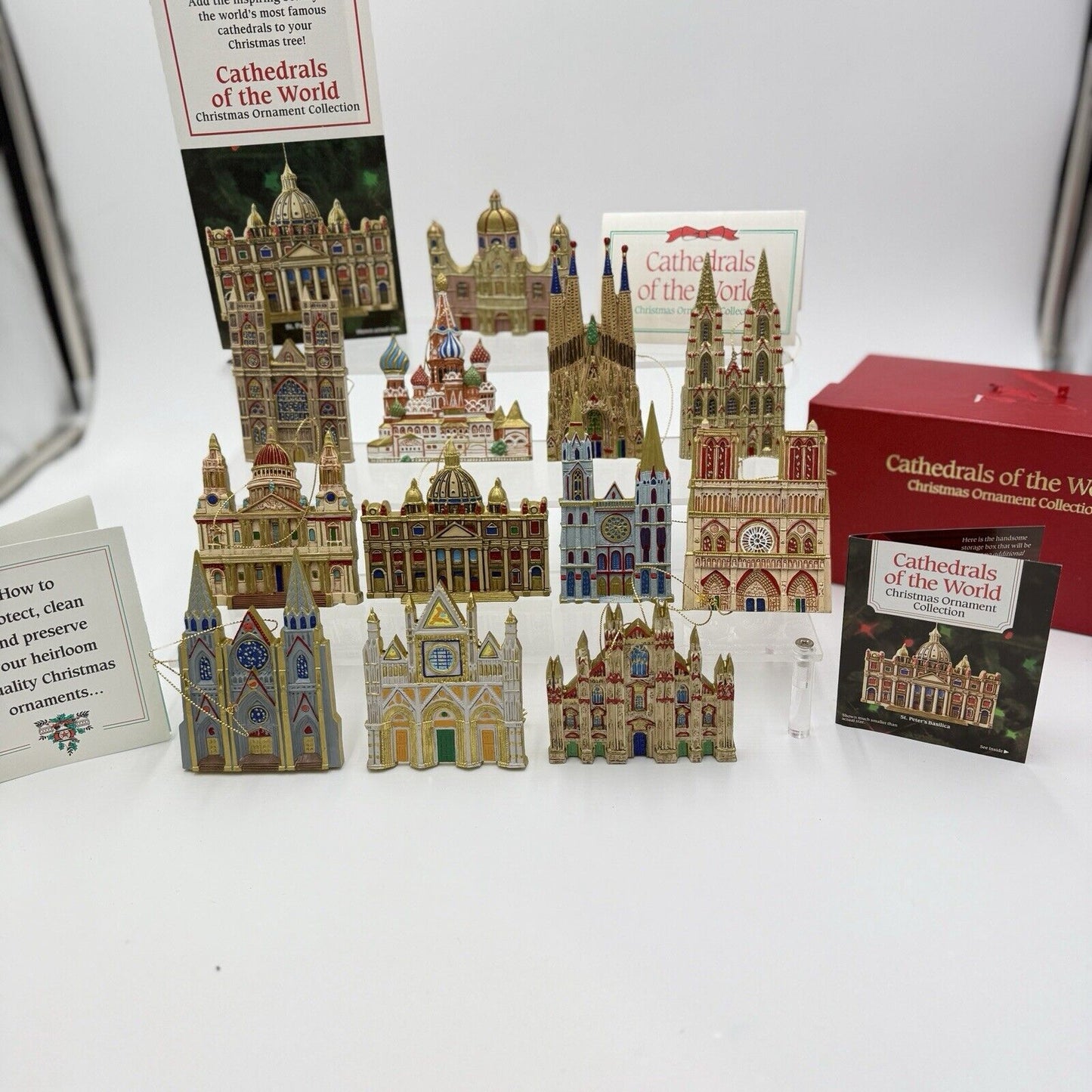 The Danbury Mint CATHEDRALS OF THE WORLD CHRISTMAS ORNAMENTS 12 Original Box COA