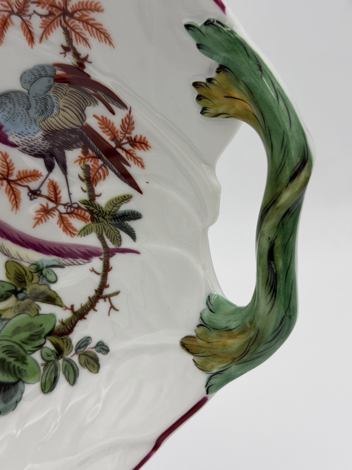 Mottahedeh Williamsburg Porcelain Chelsea Birds  Leaf Bowl Portugal Large Vtg