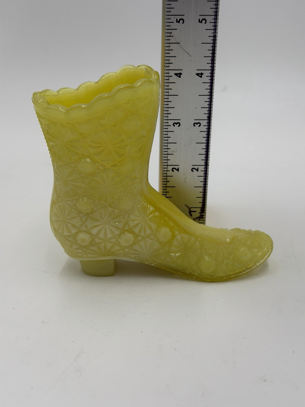 Vintage FENTON Art Glass Star Burst Yellow Victorian Boot 4” Rare Figurine USA