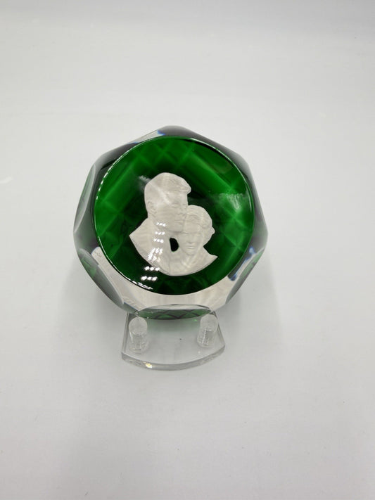 D'Albret Crystal France JFK Jackie Kennedy Sulphide Paperweight Faceted Green