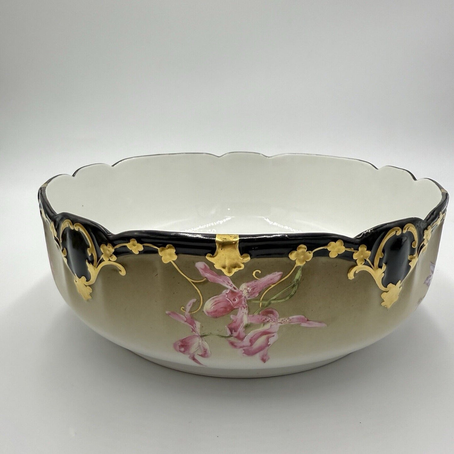 Rare Antique T&V Tressemann & Vogt Limoges  France Bowl Floral Gold Rim Black