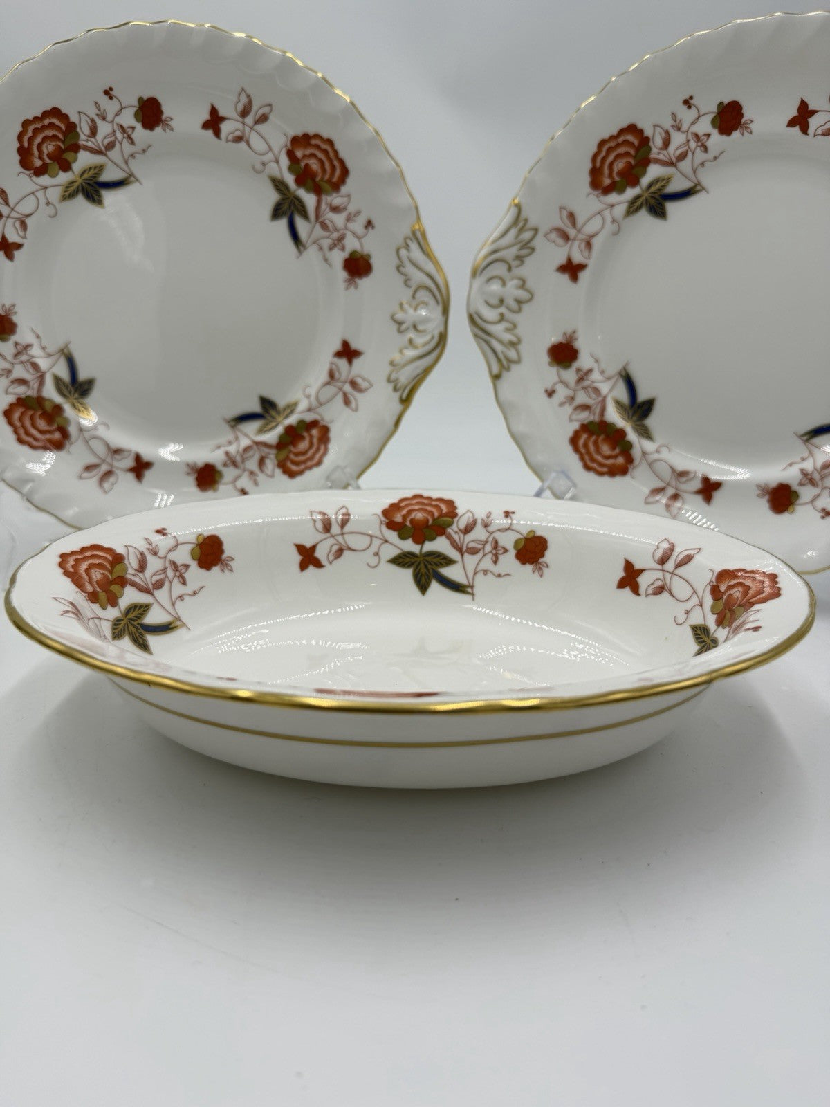 Royal Crown Derby English Porcelain BALI A.1100 XXXIII Vegetable Bowl & 2 Plates