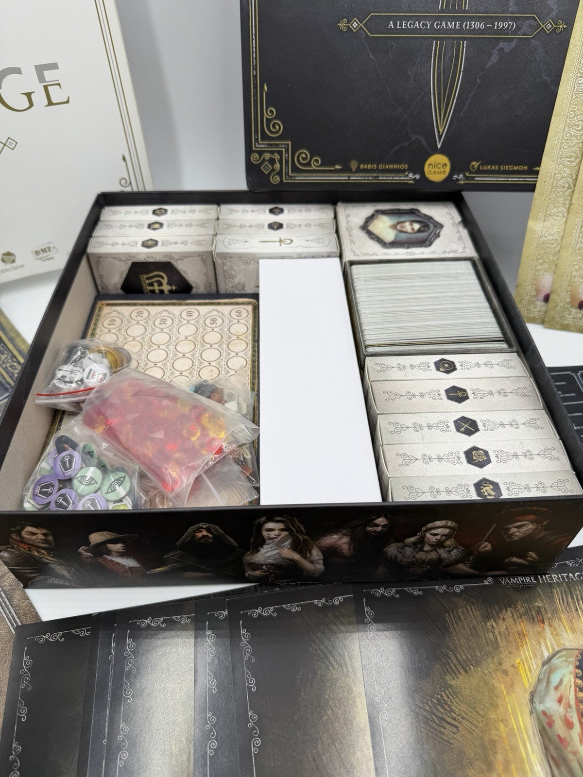 Vampire The Masquerade Heritage A Legacy Board Game 1306-1997 Used