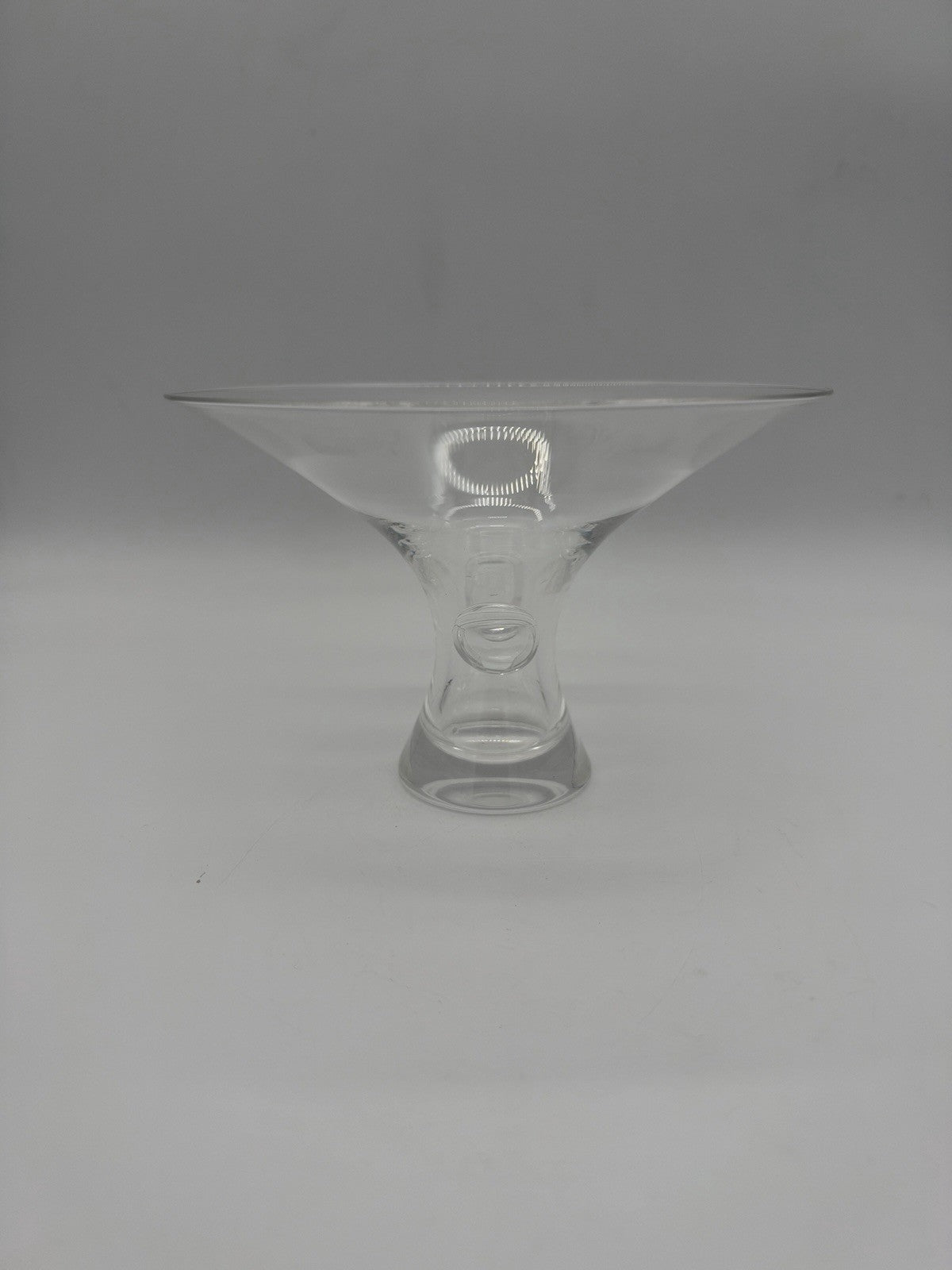 Steuben Signed Bouquet Trumpet Thumbprint Pinch Vase by George Thompson 7”x5”