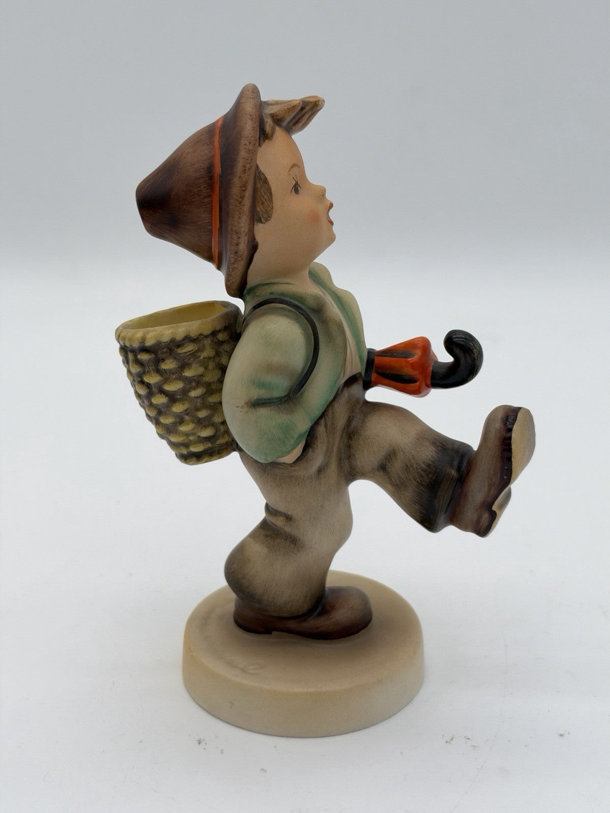 Hummel Goebel 1949 Mark Globe Trotter Boy Painted Figurine Porcelain Antique