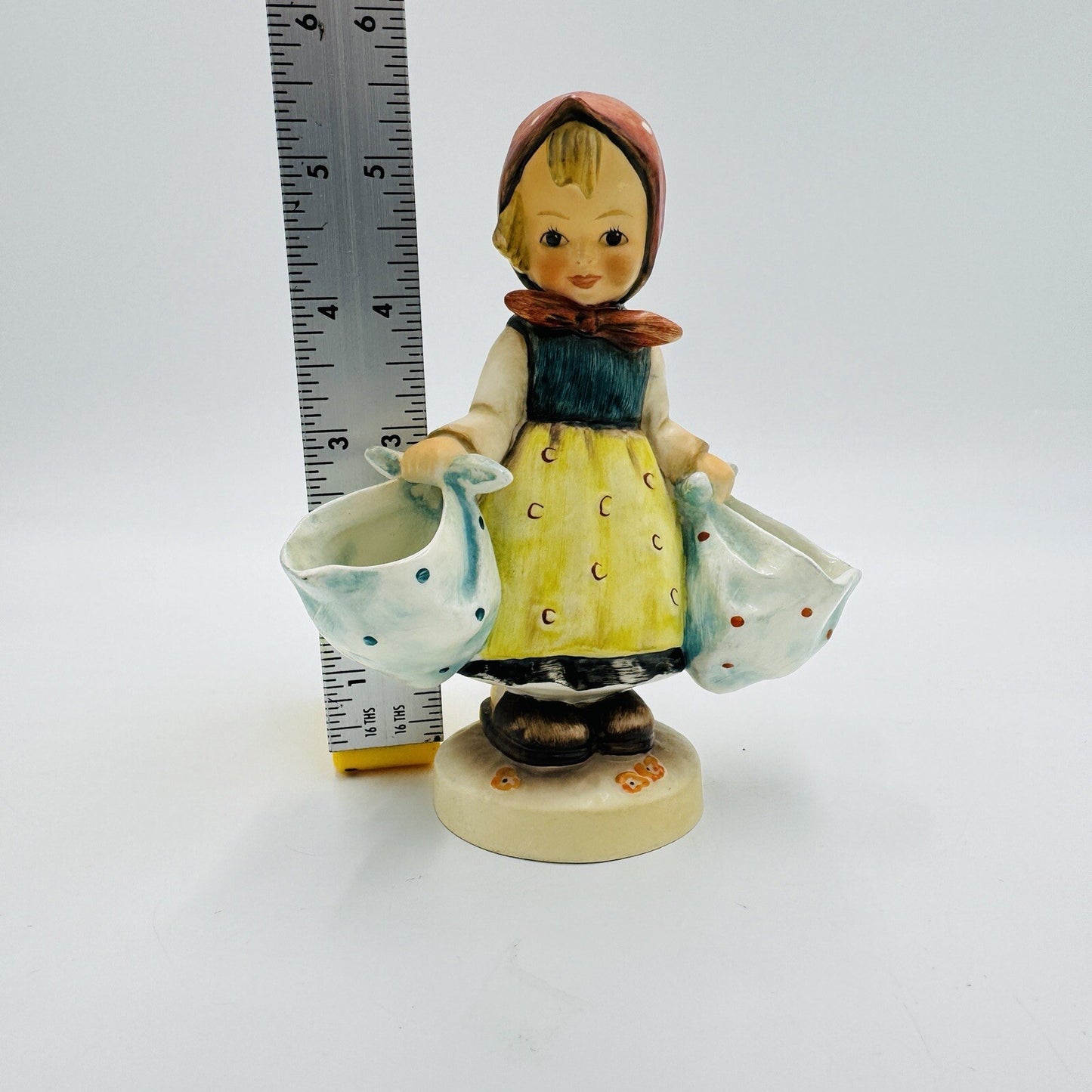 Vintage Goebel Hummel Mother's Darling #175 Figurine Germany Girl 1960 Painted