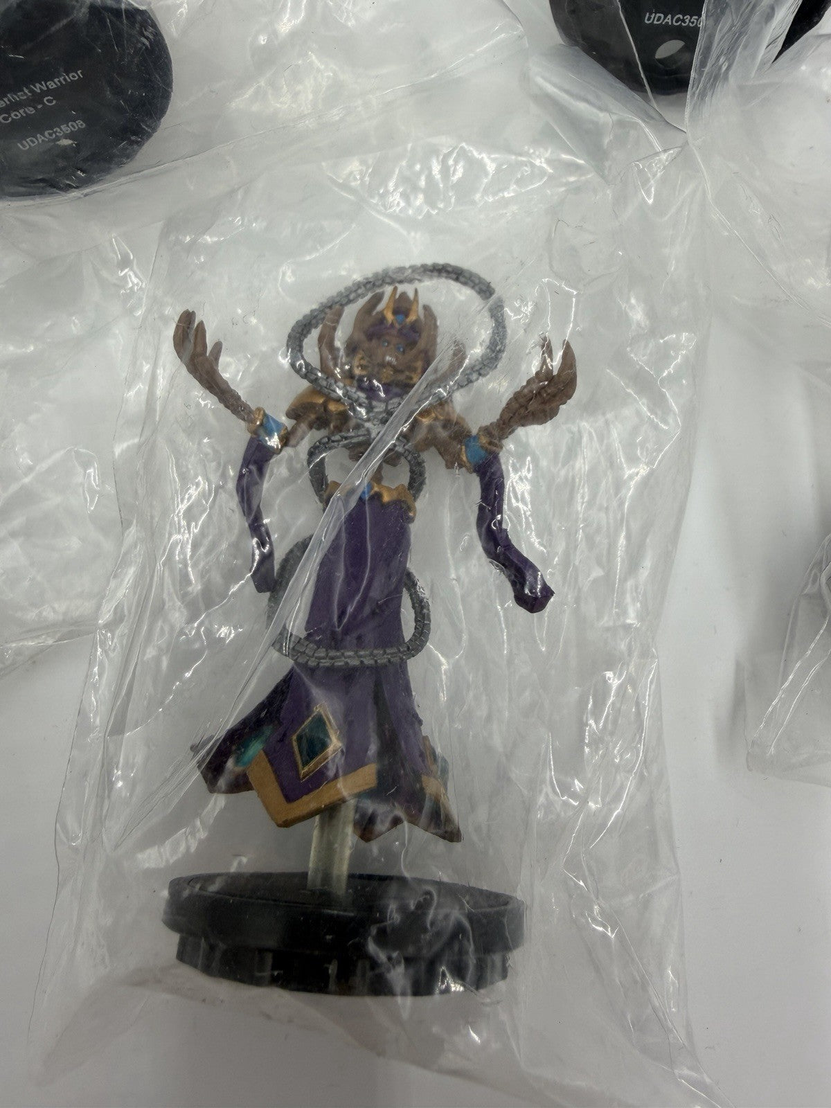World of Warcraft Lot of Miniatures WoW sealed Miniatures Set 6 PCs