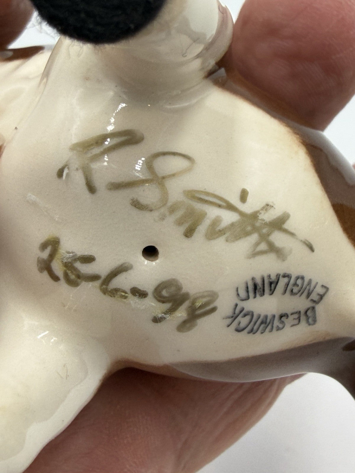 BESWICK ENGLAND BOSUN Bulldog Dog Porcelain Figurine Signed R Smith 2”H