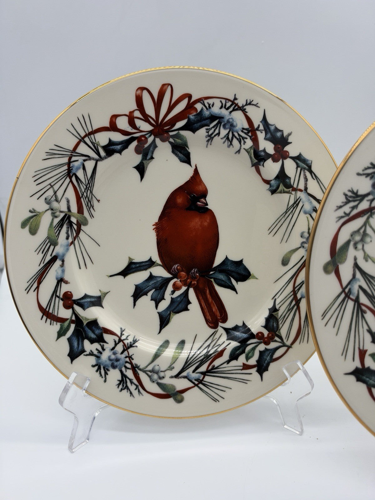 Lenox Winter Greetings Salad Plates Nuthatch Cardinal 9” Gold Trim 2 PCs Porcela