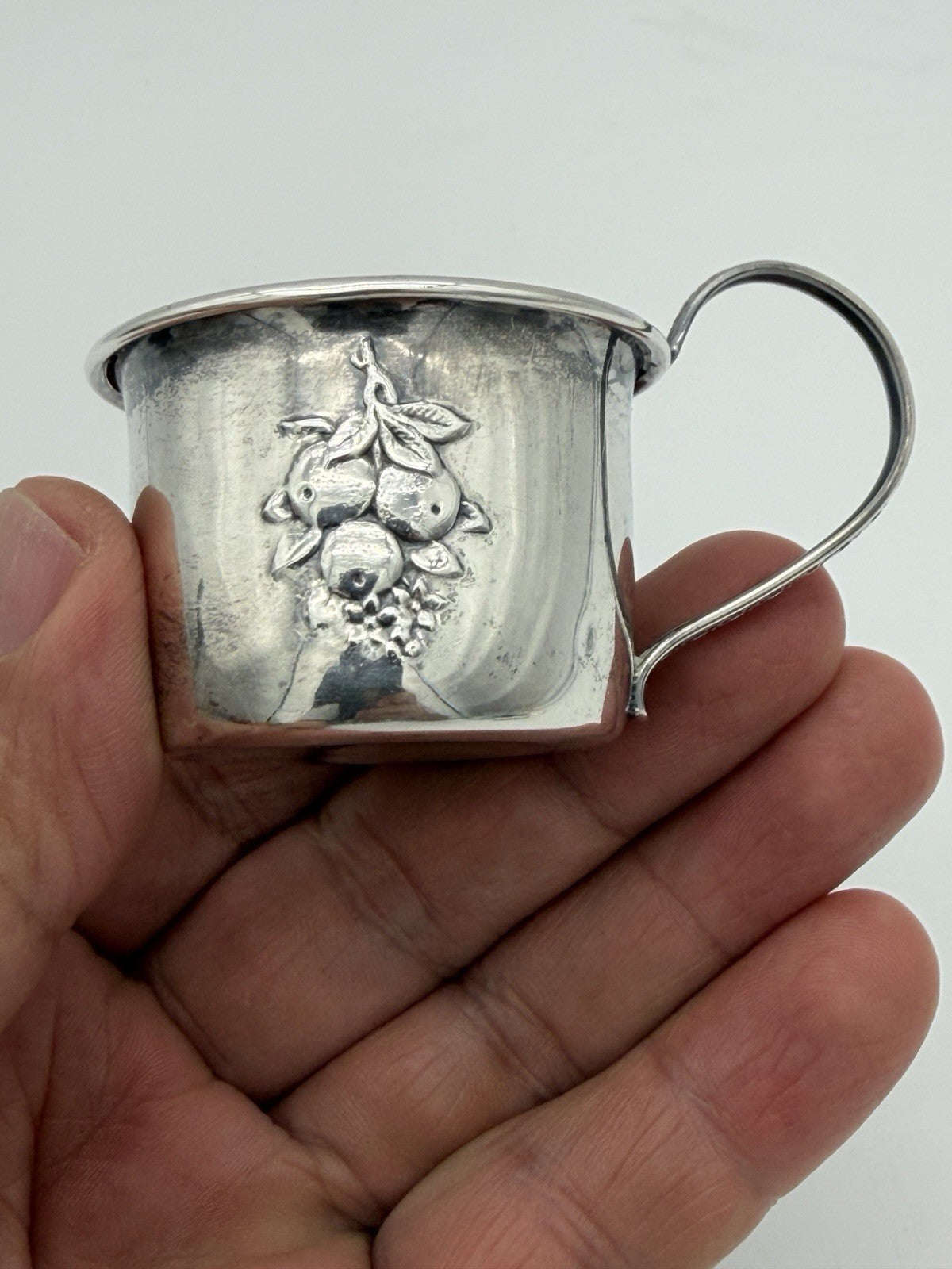 Antique Sterling Silver Webster Baby Cup Repousse Fruit Pattern 16.44 No Mono