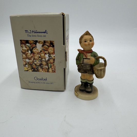 Hummel Goebel Village Boy Figurine #513 /0 4" Germany With Box