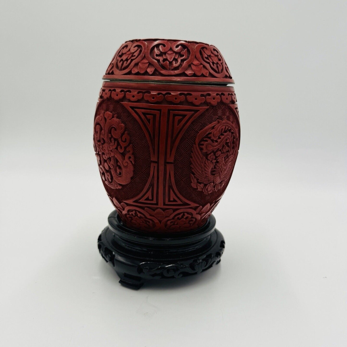 Chinese Cinnabar Red Lacquer & Brass Carved Lidded Urn Vase Enameled Blue 6.5"