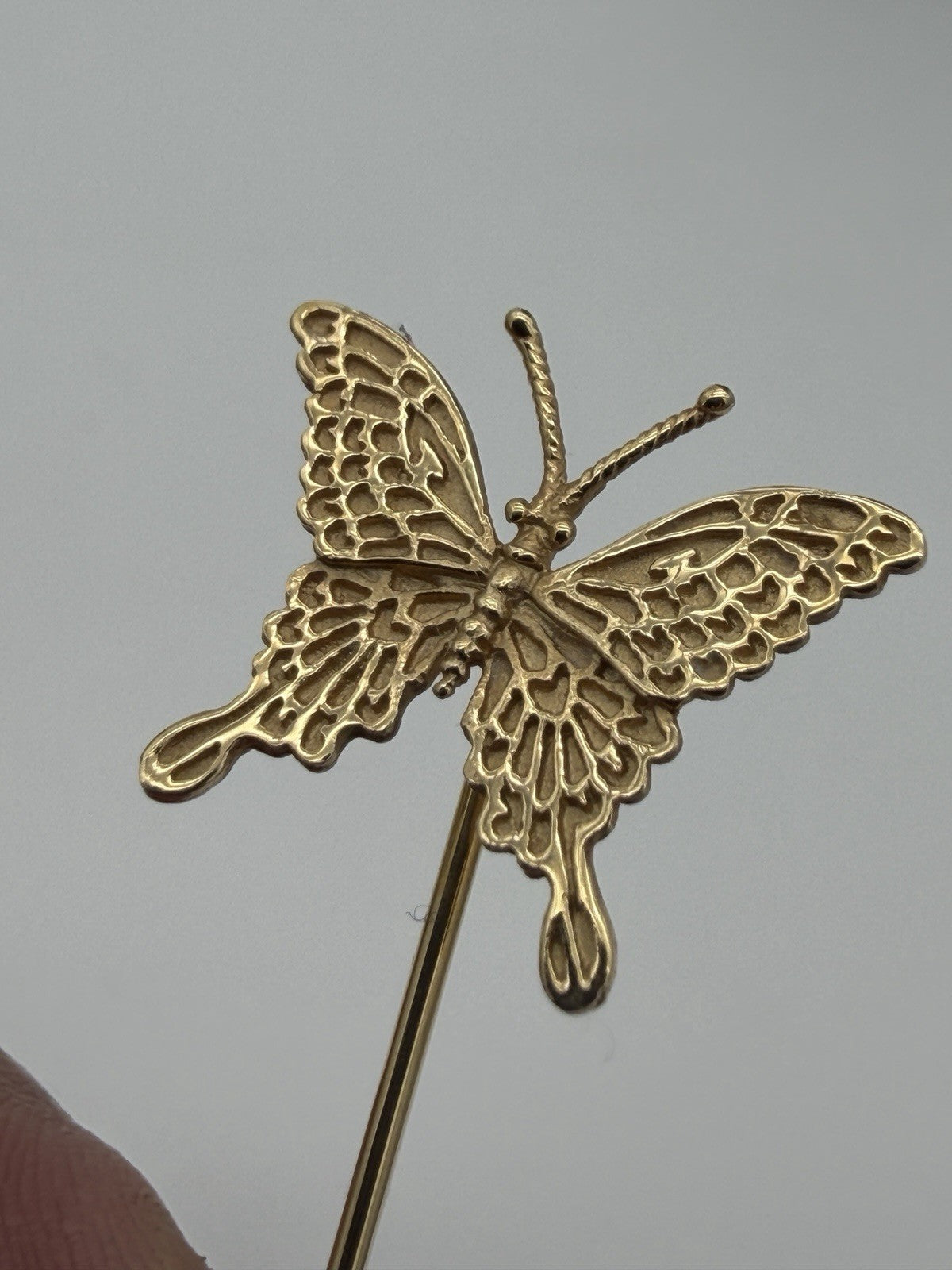 14K Solid Yellow Gold Signed B.A BALLOU B.A.B  BUTTERFLY Hat Stick Pin Vtg 1.8g