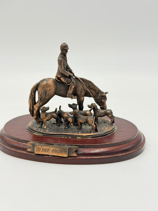 Vintage To The Hounds Metal rider horseback hounds Figurine