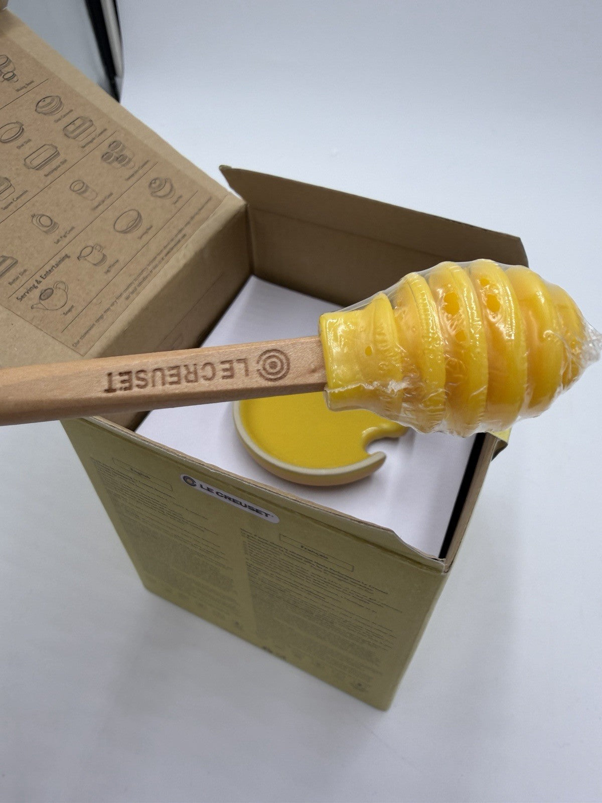 Le Creuset Stoneware Dijon Yellow Honey Pot Dipper Set New