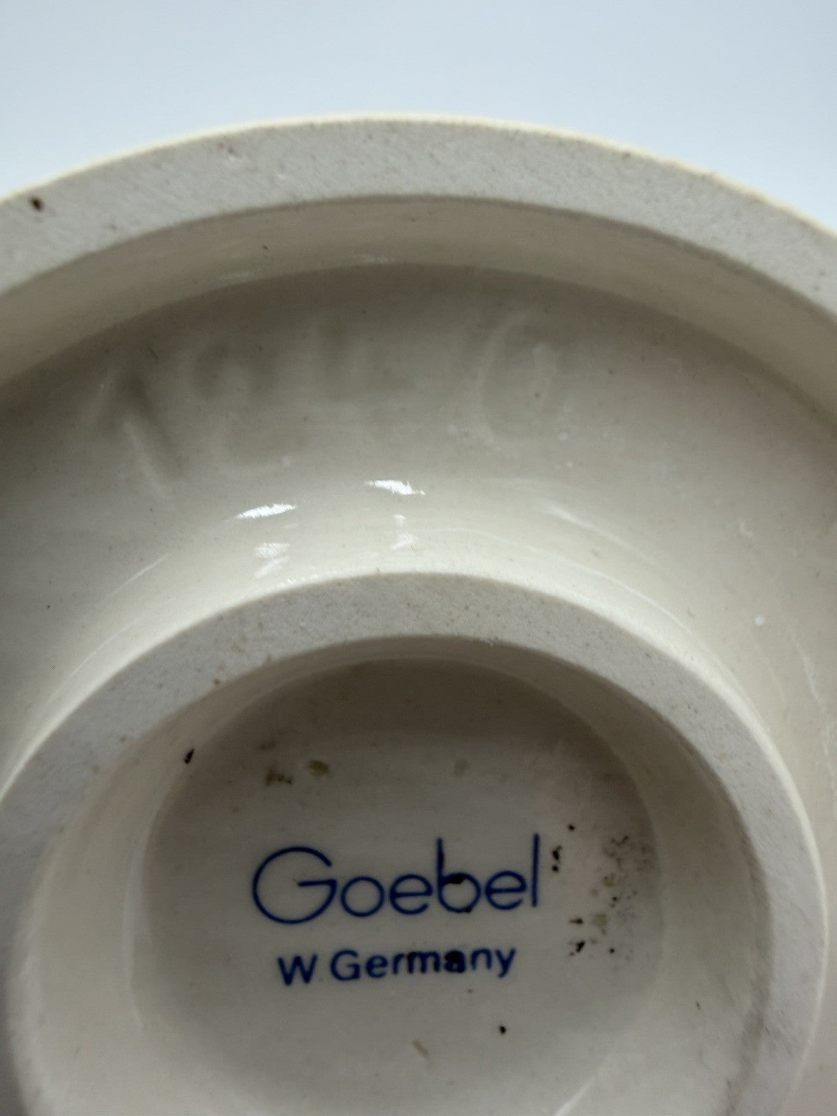 Hummel Goebel Germany Porcelain Hello Boy on The Phone Figurine #124/0