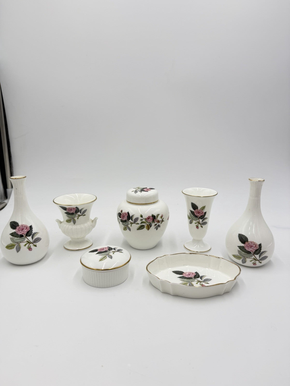 Wedgwood Bone China England Hathaway Rose Lot 7 PCs Vases Trinket Tray