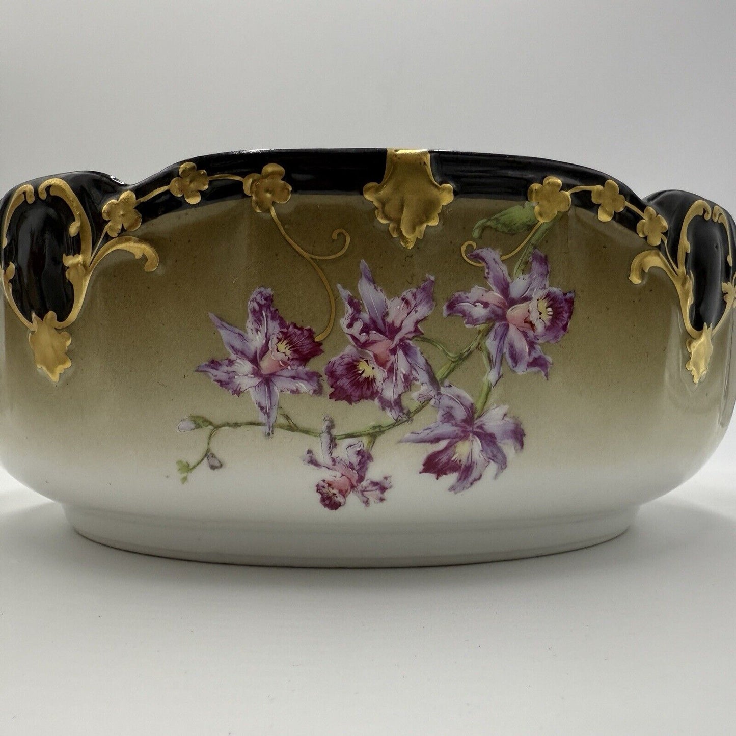 Rare Antique T&V Tressemann & Vogt Limoges  France Bowl Floral Gold Rim Black