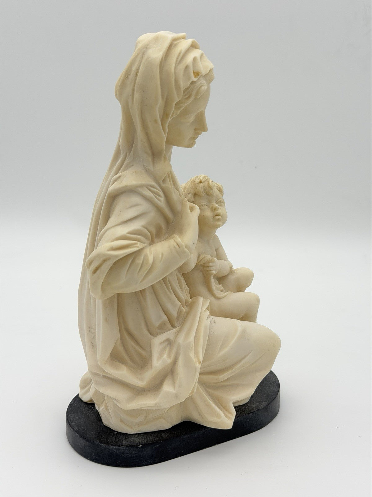 Vintage A Santini Italy Carved Alabaster Madonna Mother & Child Sculpture 10”H