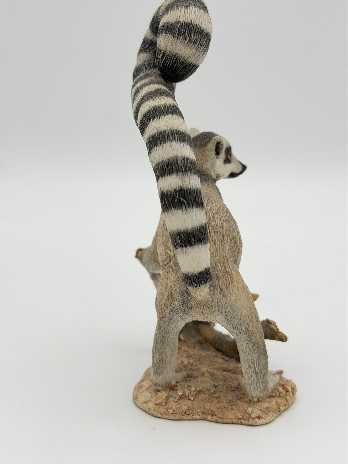 Country Artists England Painted Vtg 5”HWorld Ringtail Lemur Solitary Figurine
