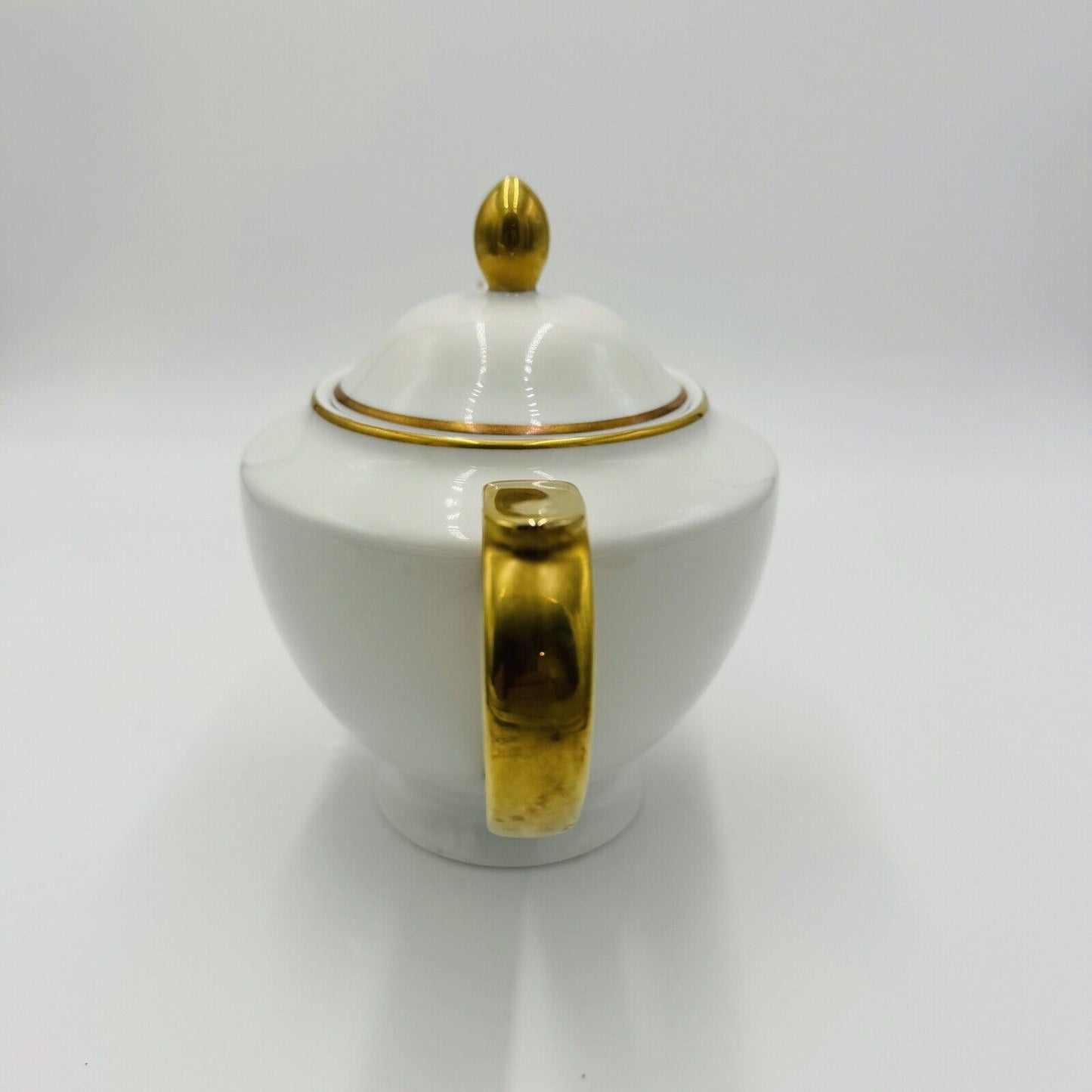 Ralph Lauren Hampton's Tea White Porcelain Teapot Gold Trim Large