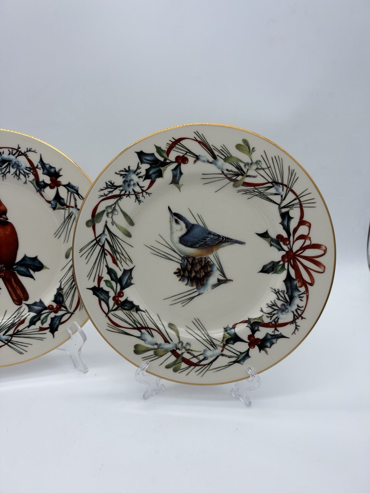 Lenox Winter Greetings Salad Plates Nuthatch Cardinal 9” Gold Trim 2 PCs Porcela