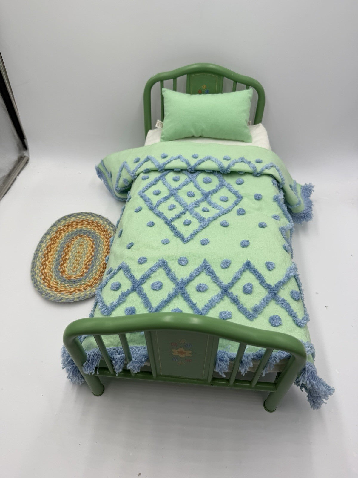 18" American Girl Doll Kit Kittredge Green Day Bed & Tufted Bedding Set Metal