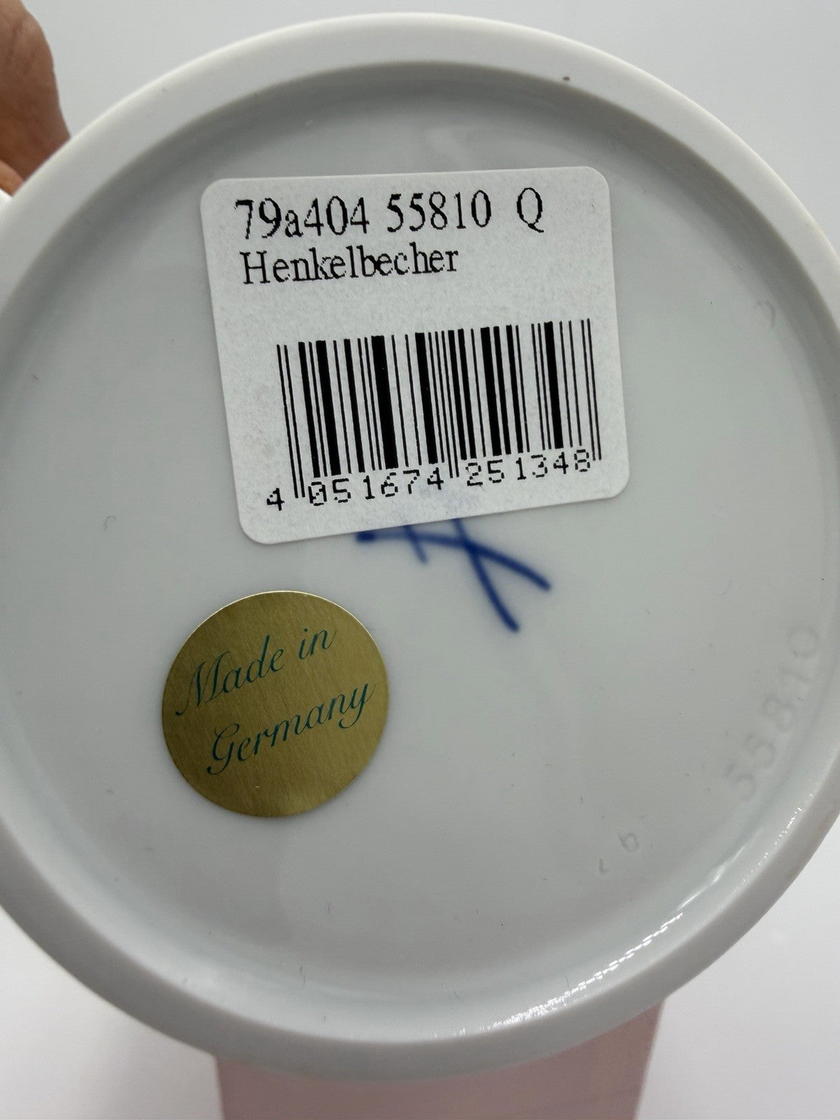 New Meissen Porcelain Germany Berlin Kisses Coffee Mug 3.5”H Box