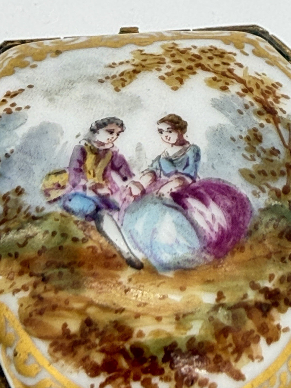 17th C Meissen Hand Painted Porcelain Trinket Box Germany Victorian Small