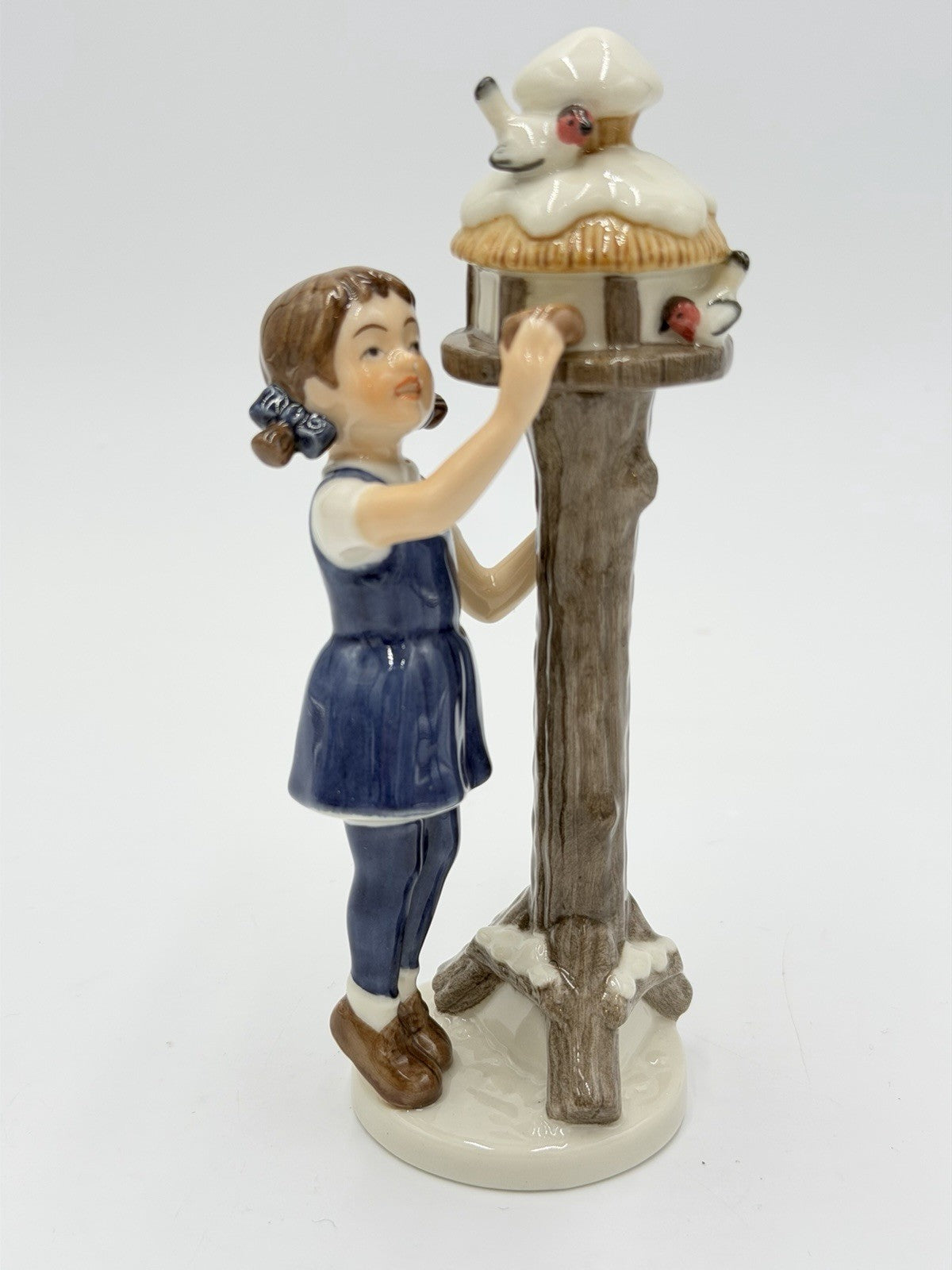 Royal Copenhagen Denmark Porcelain Painted Figurine 2001Girl Feeding Birds #757
