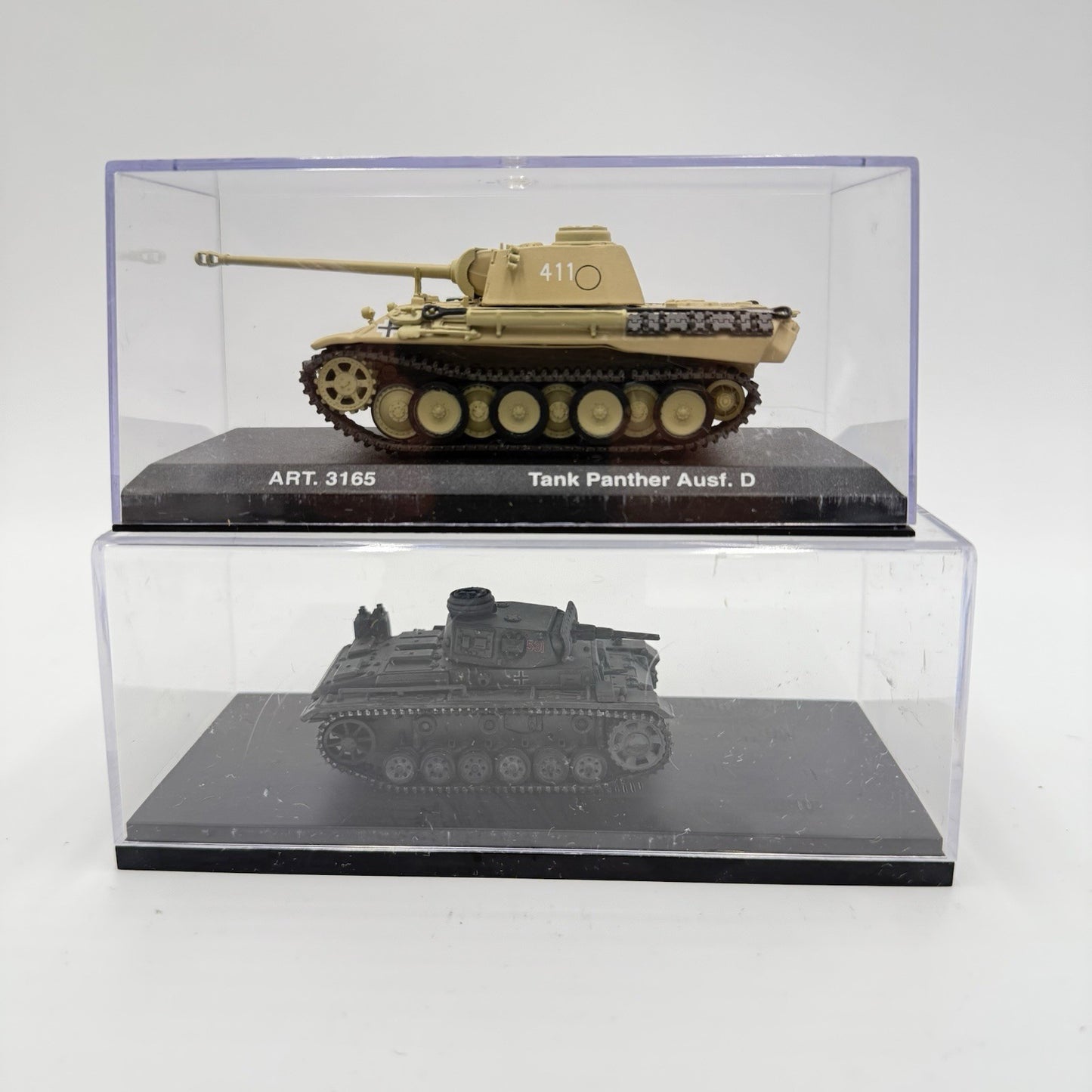 PANZERKAMPFWAGEN III AUSF. G 1941 GERMAN TANK & Tank Panther Ausf.D 411 2 PCs