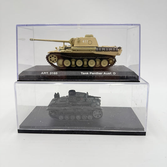 PANZERKAMPFWAGEN III AUSF. G 1941 GERMAN TANK & Tank Panther Ausf.D 411 2 PCs