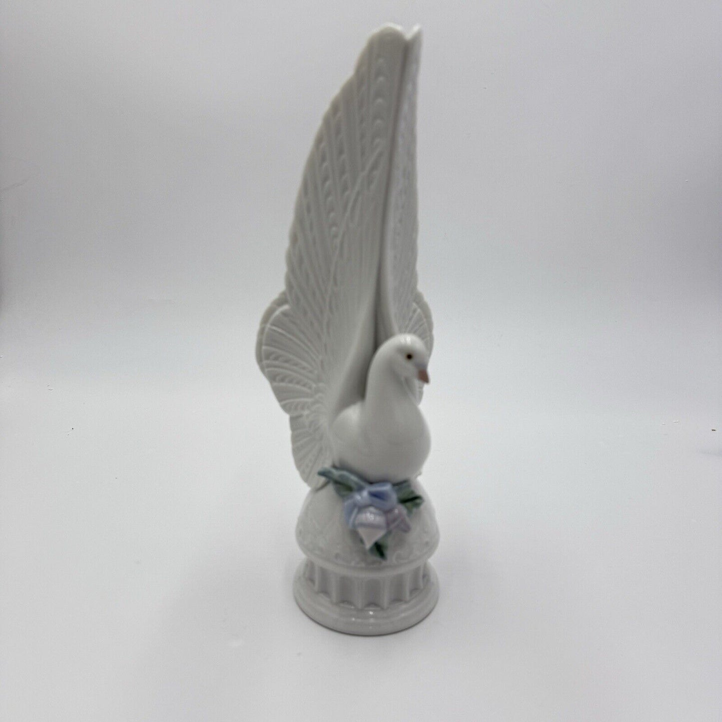 Lladro Spain Porcelain Message Of Peace Tree Top Dove Figurine Christmas