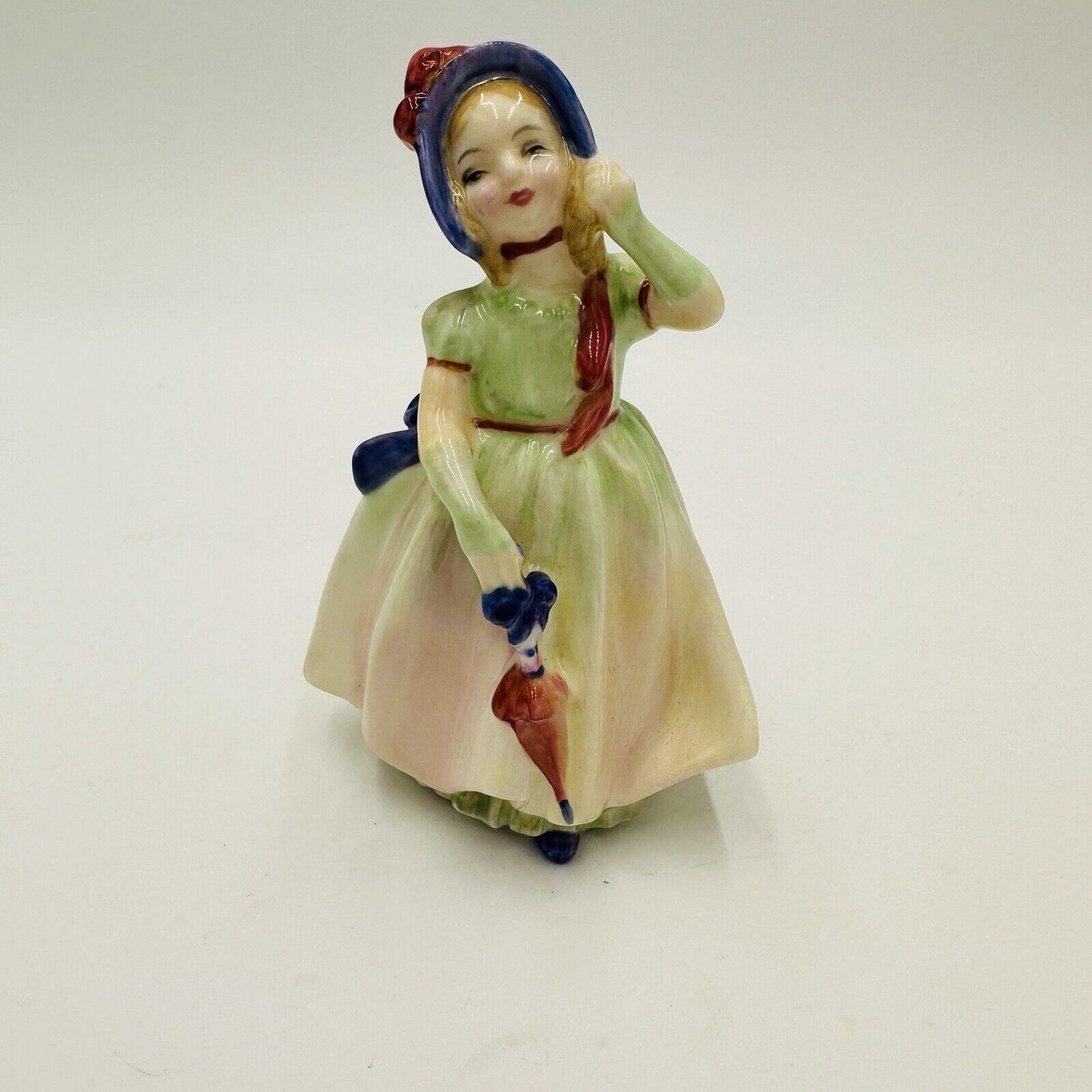 Royal Doulton Figurine Babie England Porcelain Handwritten Number HN1679 Lady