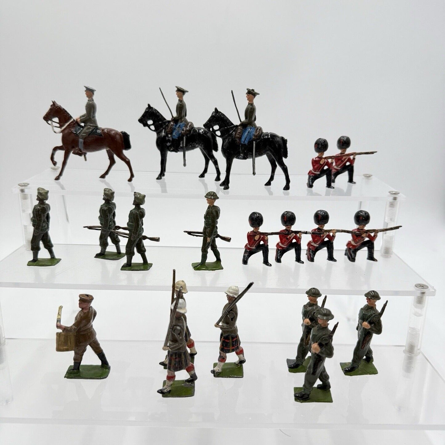 Vintage Britains 1970 Lead Toy Soldiers Hand Painted Mounted Guards Horses Lot