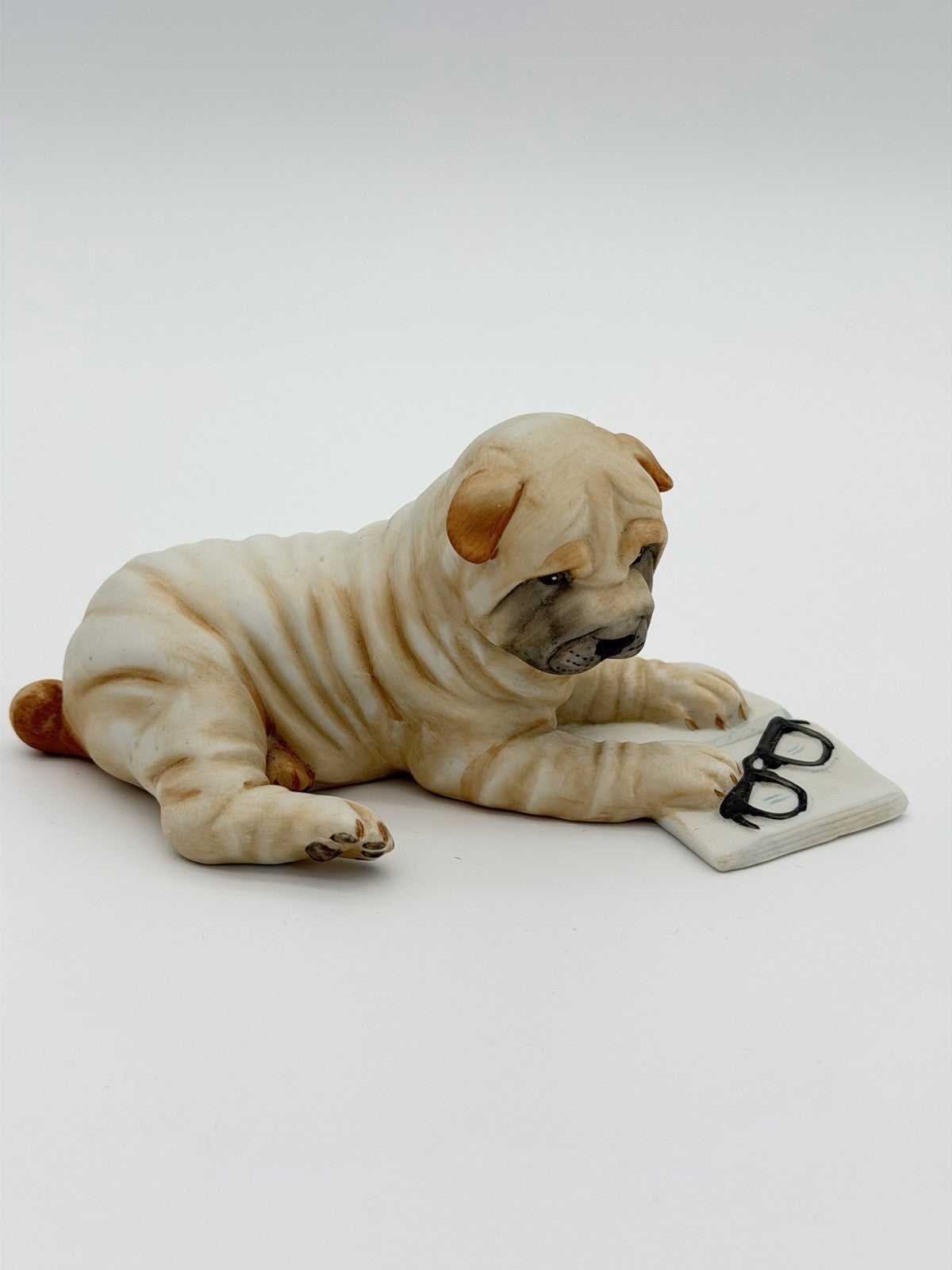 Franklin Mint Porcelain Shar-pei Dog Puppy Painted Vintage Figurine 3”x5”