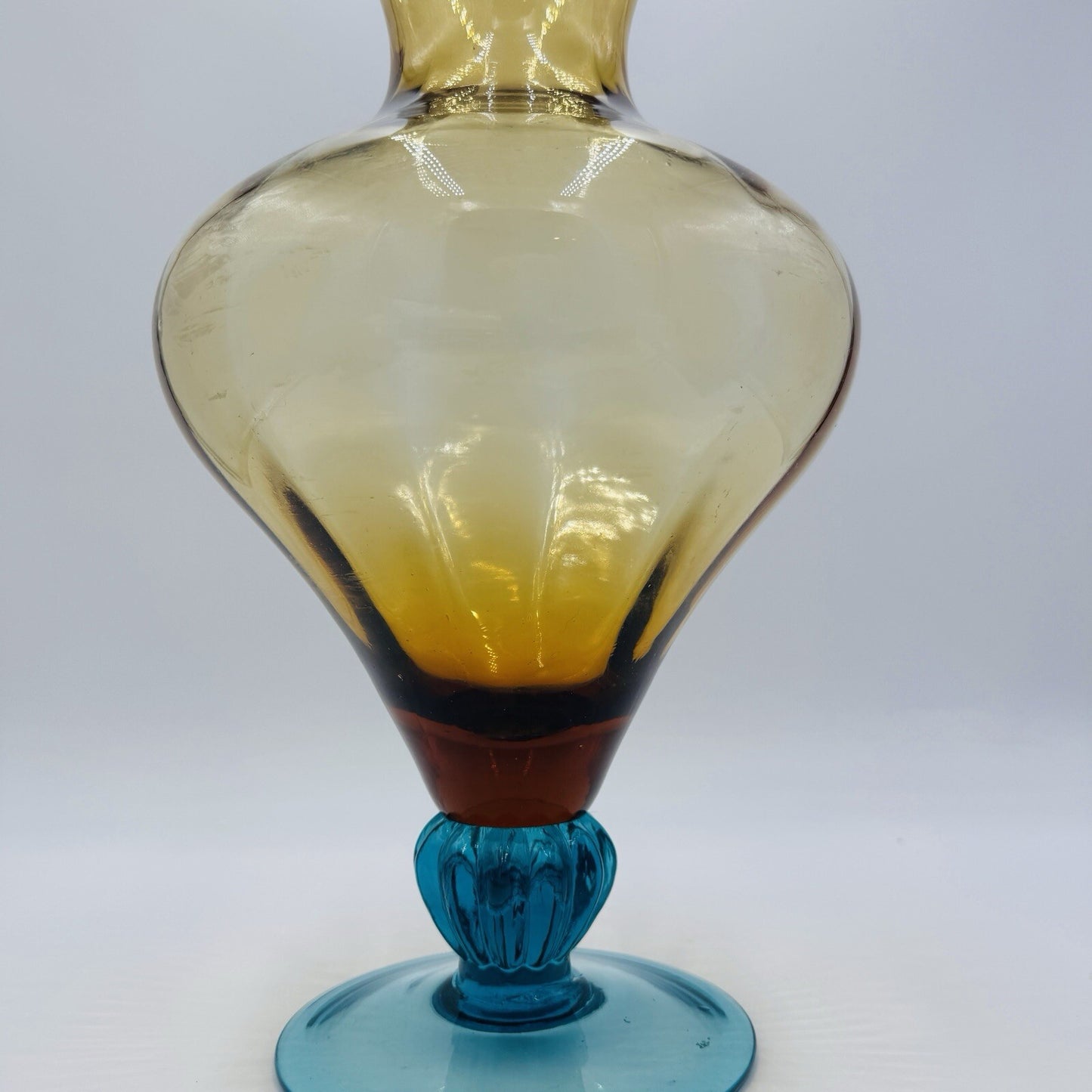Murano Vetro Eseguito Amber Optic Ribbed Art Glass Footed Vase Large 16in