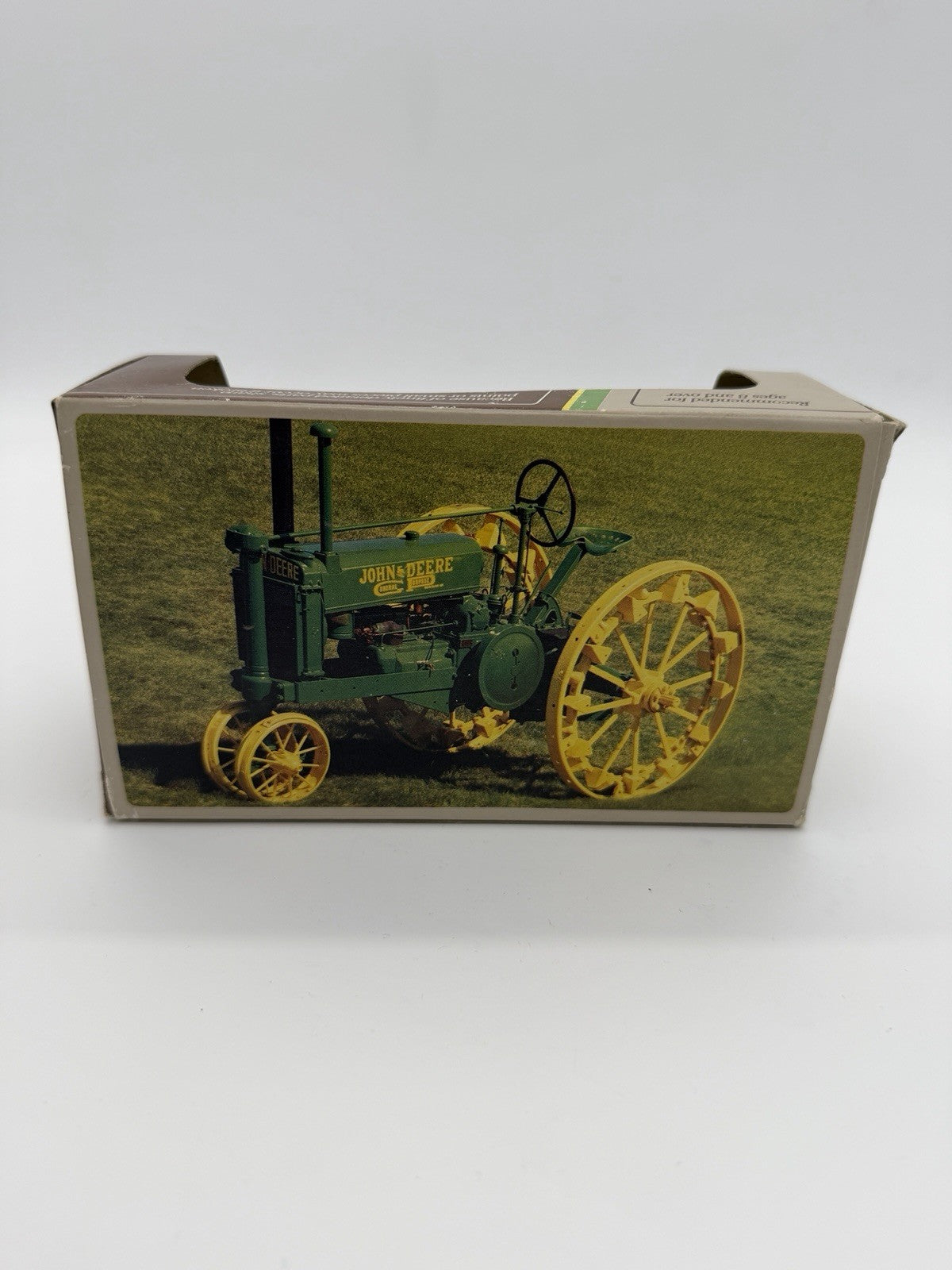 Ertl 1/43 Scale John Deere 4010 Diecast Replica Tractor Vtg 1994 Model A