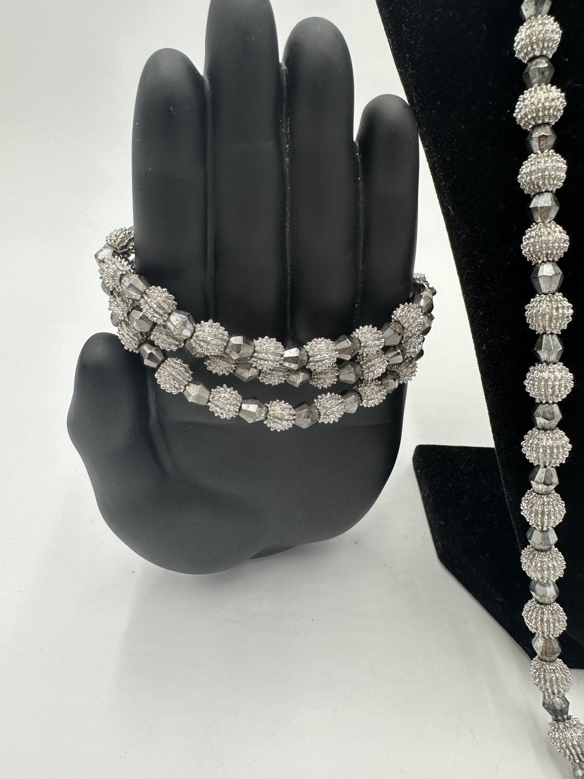 Crown Trifari Women's Jewelry Necklace And Bracelet Nubby Silver 26in Electra